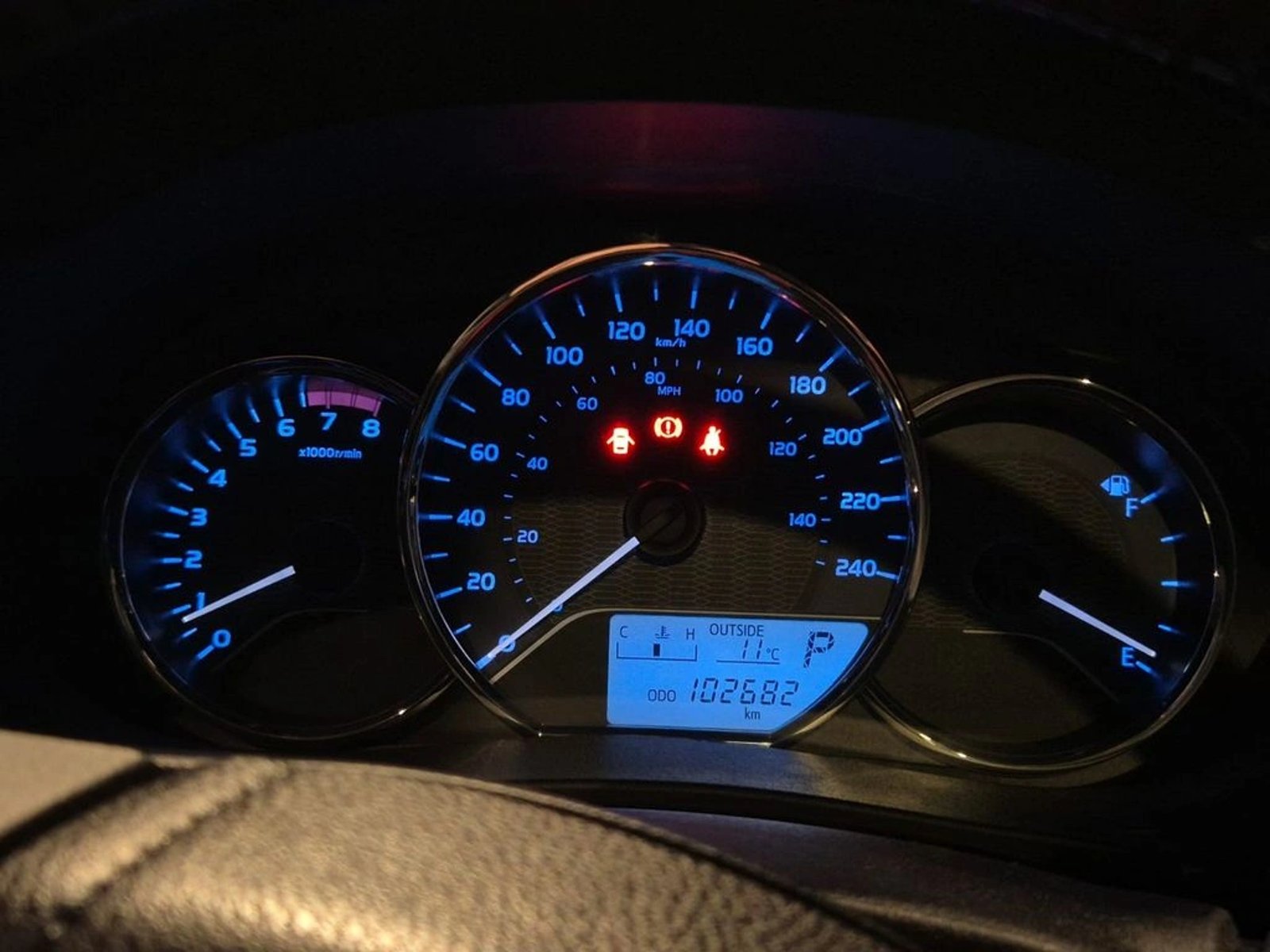 TOYOTA COROLLA SEDAN LEI AT 2017 - Imagen 10 de 15