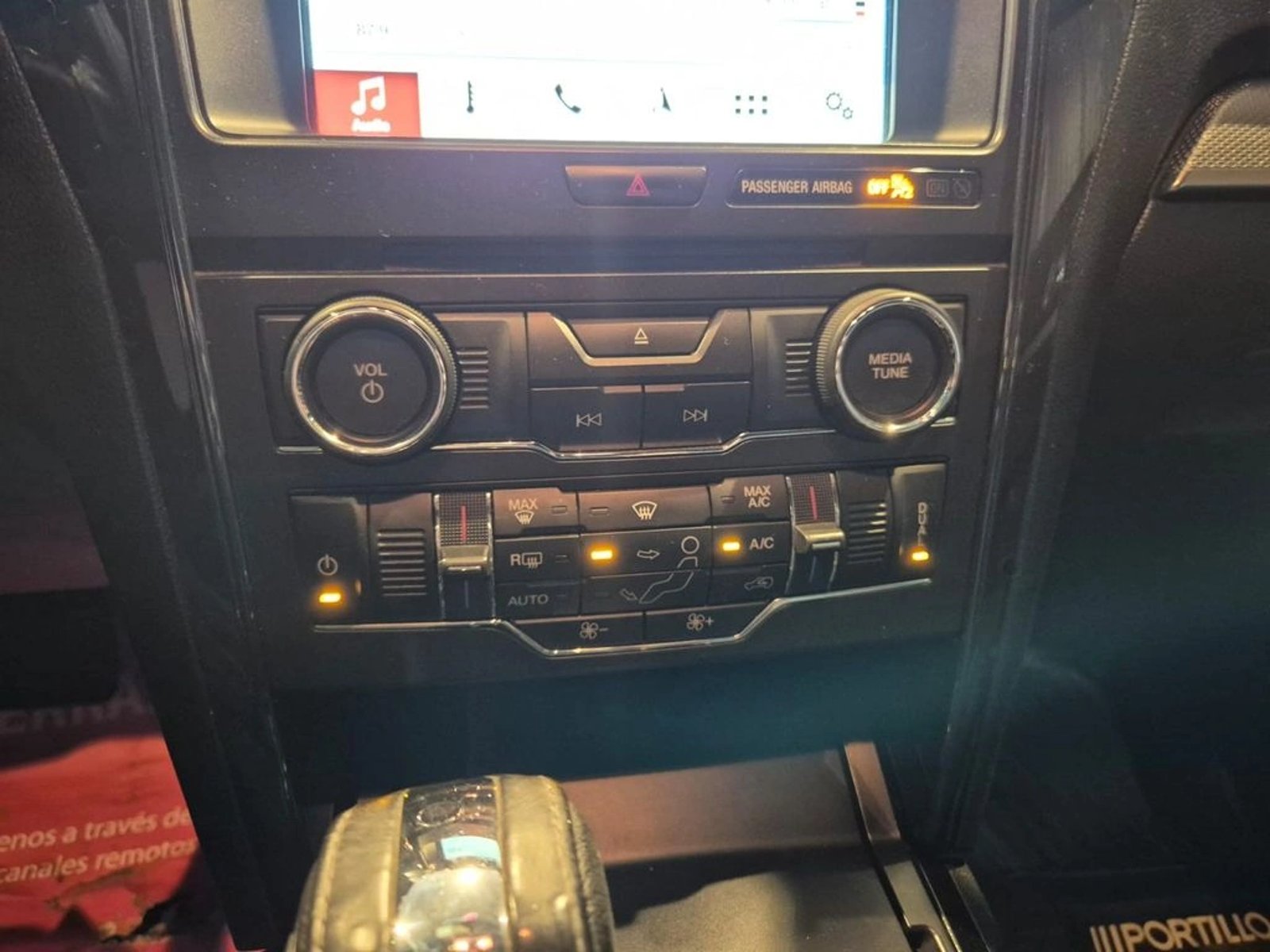 FORD EXPLORER 3.5 XLT 4X2 AT 5P 2019 - Imagen 15 de 20