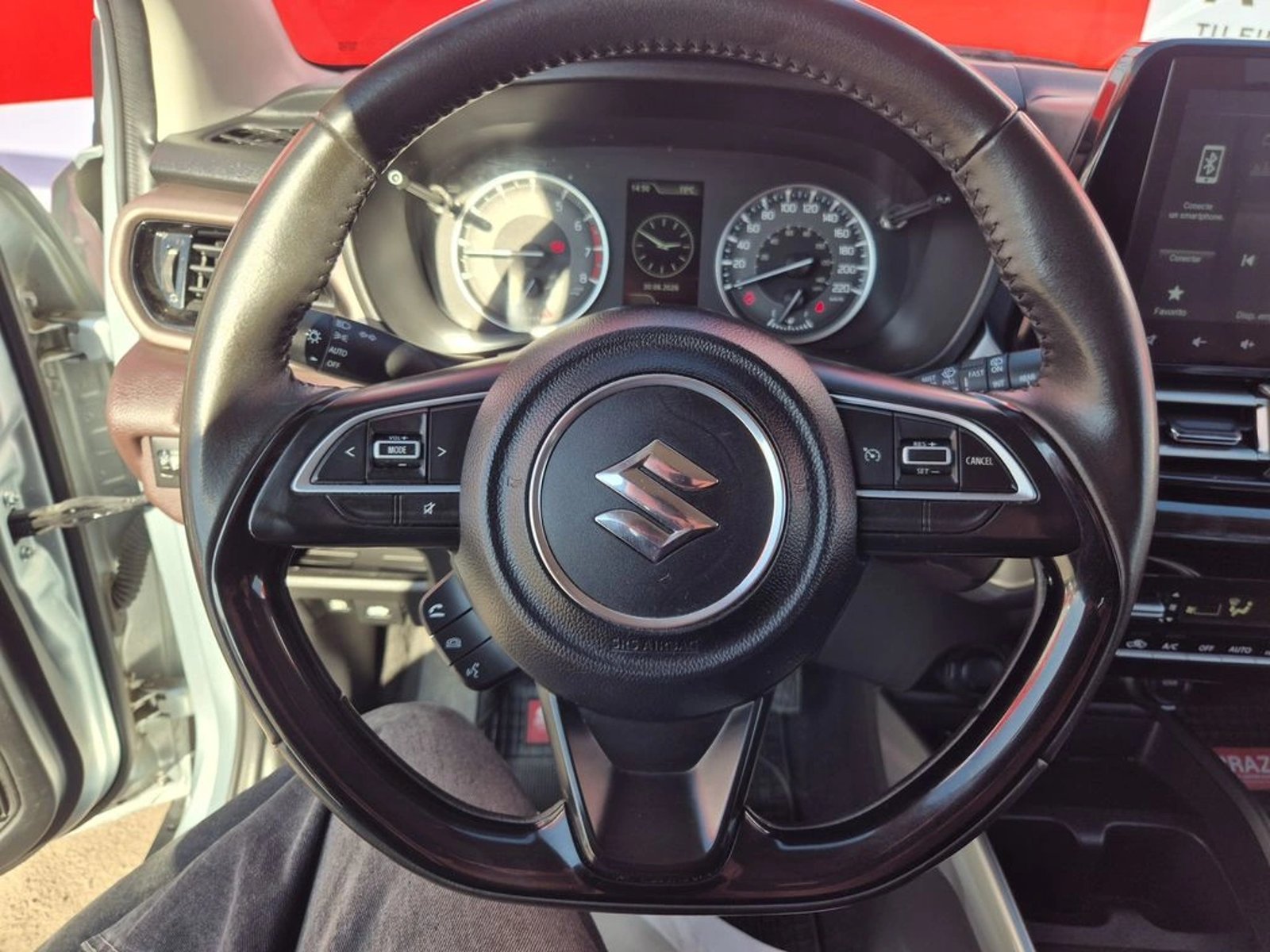 SUZUKI FRONX 1.5 GLX HIBRIDO 2025 - Imagen 12 de 19