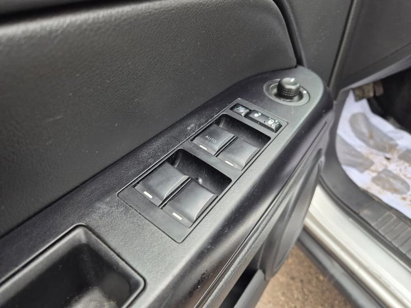 Jeep COMPASS 2.4 SPORT T 4X2 5P 2013 - Imagen 19 de 19