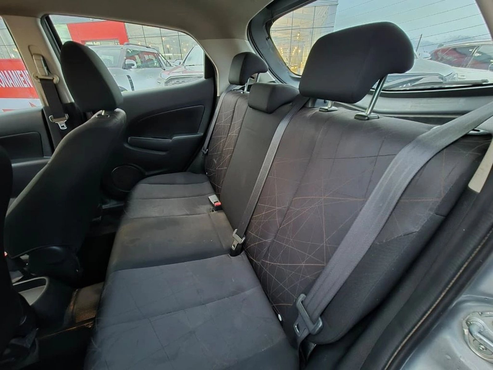 Mazda 2 1.5 SPORT S FULL 4X2 MT 5P 2014 - Imagen 17 de 20