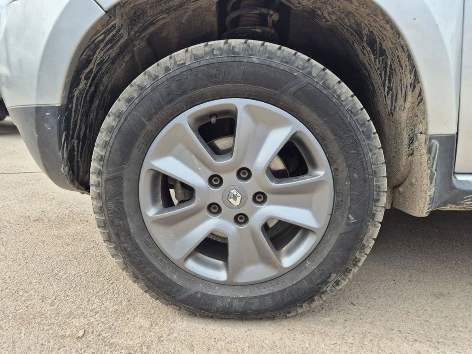 Renault DUSTER 1.6 ZEN MT 2019 - Imagen 9 de 20