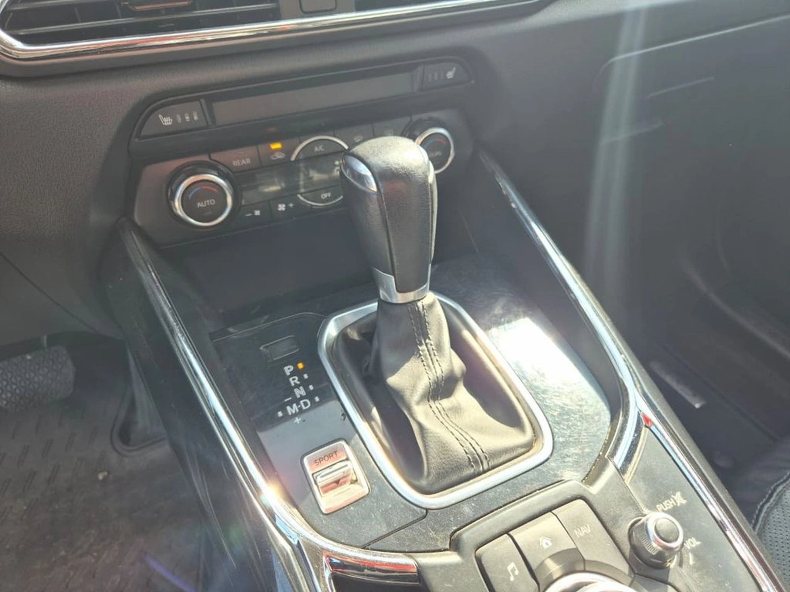 Mazda CX-9 GT 2.5 4X4 AT 2017 - Imagen 13 de 20