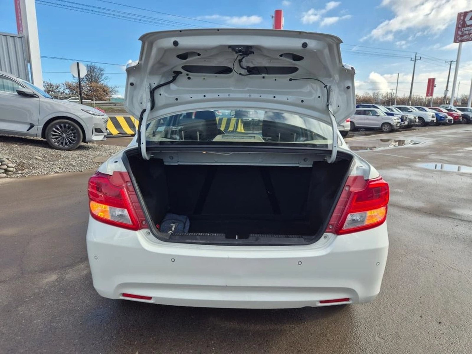 Suzuki DZIRE 1.2 AMT GL SPORT AT 2022 - Imagen 7 de 20