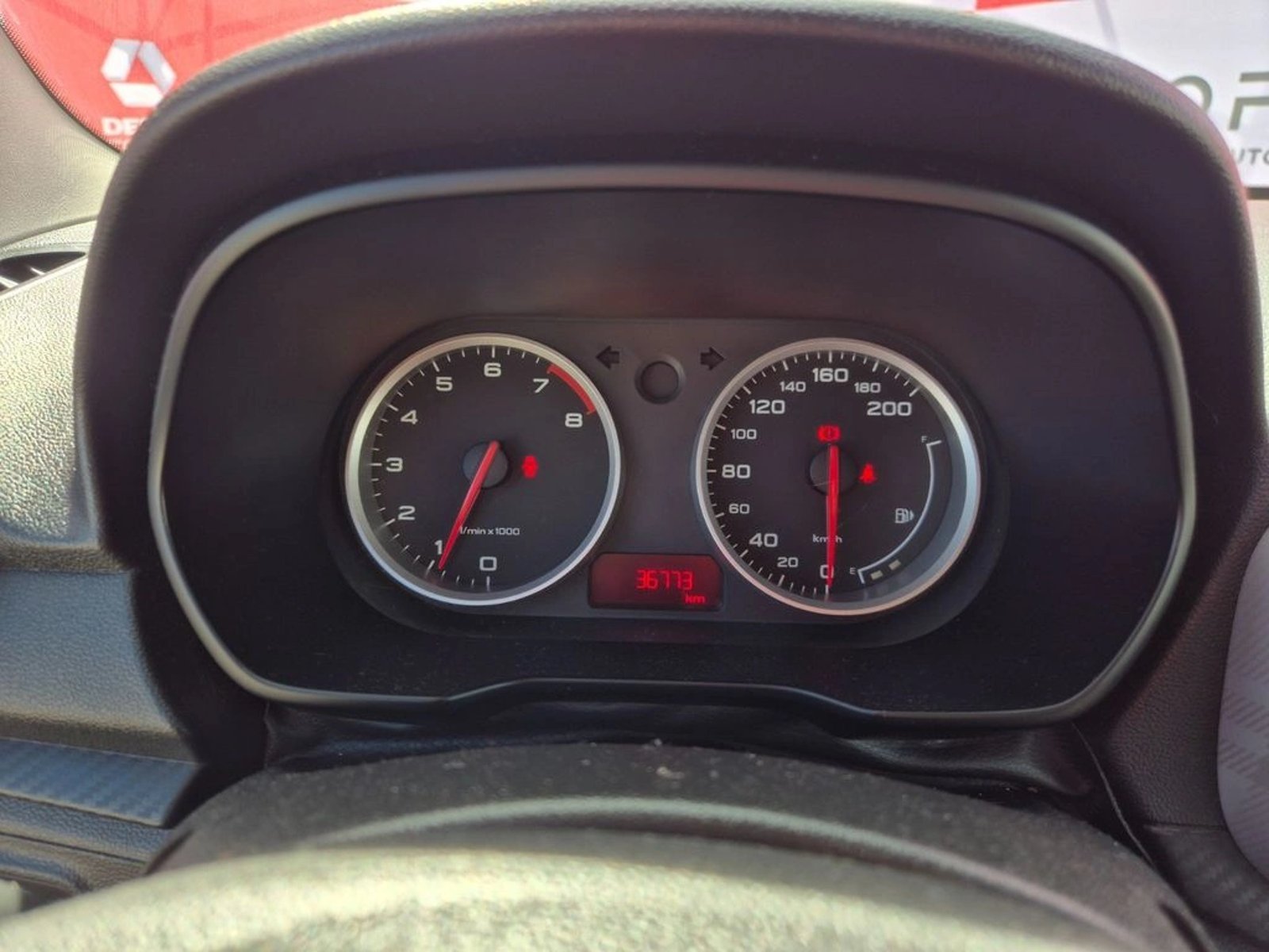 MG 5 1.5 STD 4X2 HB MT 5P 2023 - Imagen 14 de 20