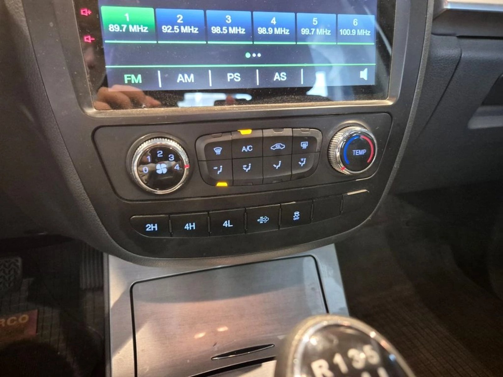 JAC T8 2.0 COMFORT 4X4 DIESEL MT 4P 2022 - Imagen 10 de 16