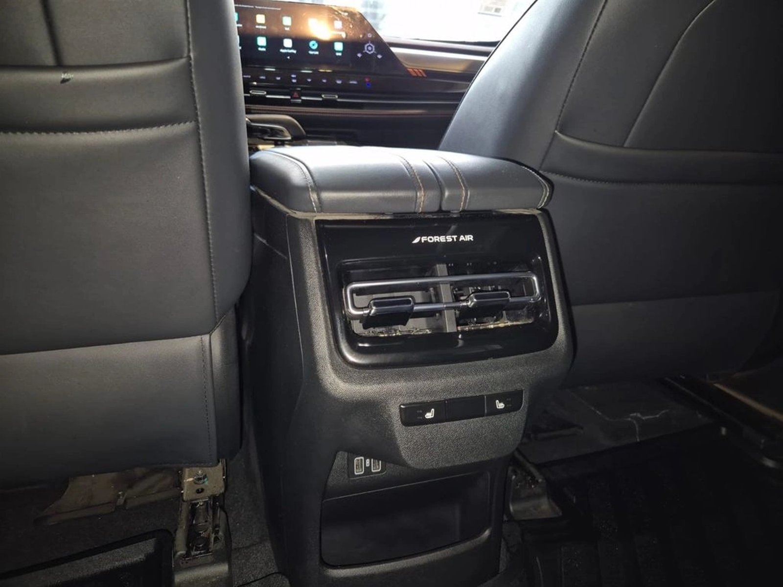 CHANGAN UNI-K LUXURY AT 2025 - Imagen 15 de 20