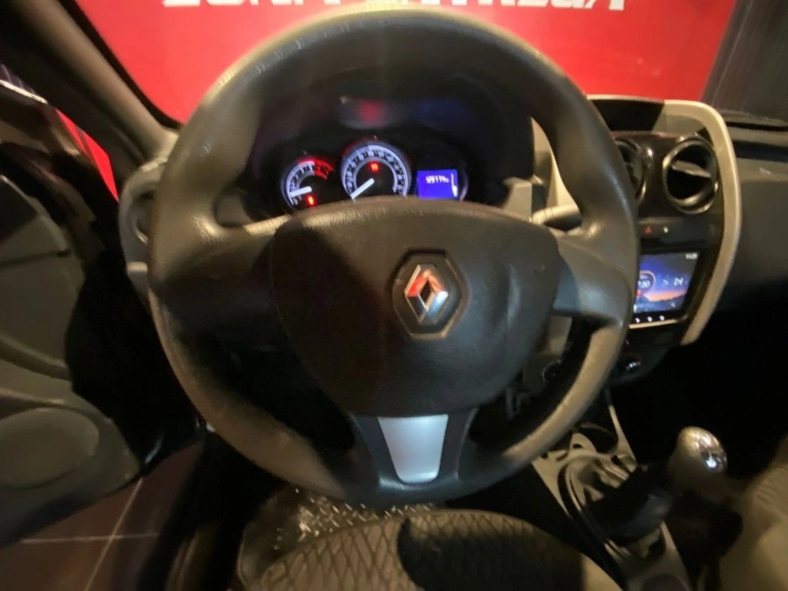 Renault Oroch 1.6 ZEN CD MT 2019 - Imagen 10 de 18