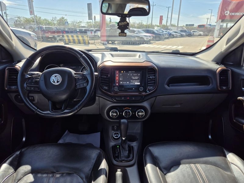RAM 1000 2.0 LARAMIE AT 4X4 2021 - Imagen 9 de 20