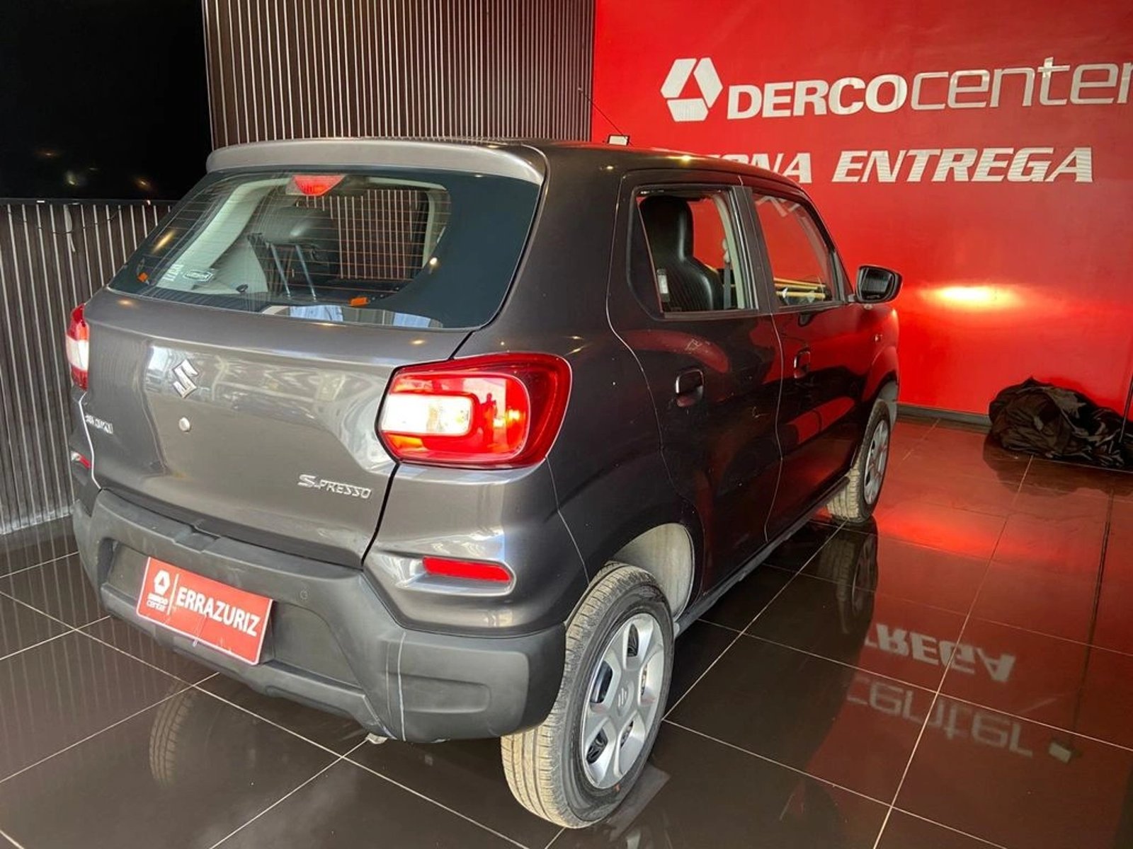 SUZUKI S-PRESSO 1.0 GLX 4X2 MT 5P 2021 - Imagen 6 de 15