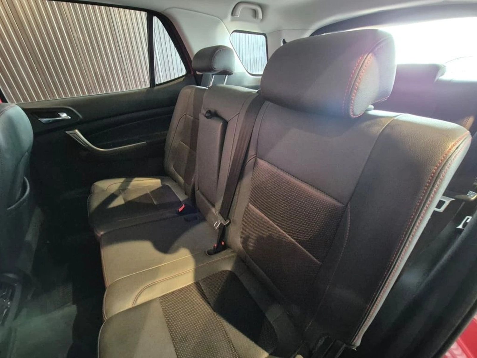 CHANGAN CX70 1.6 LUXURY CONNECT MT 2022 - Imagen 19 de 20