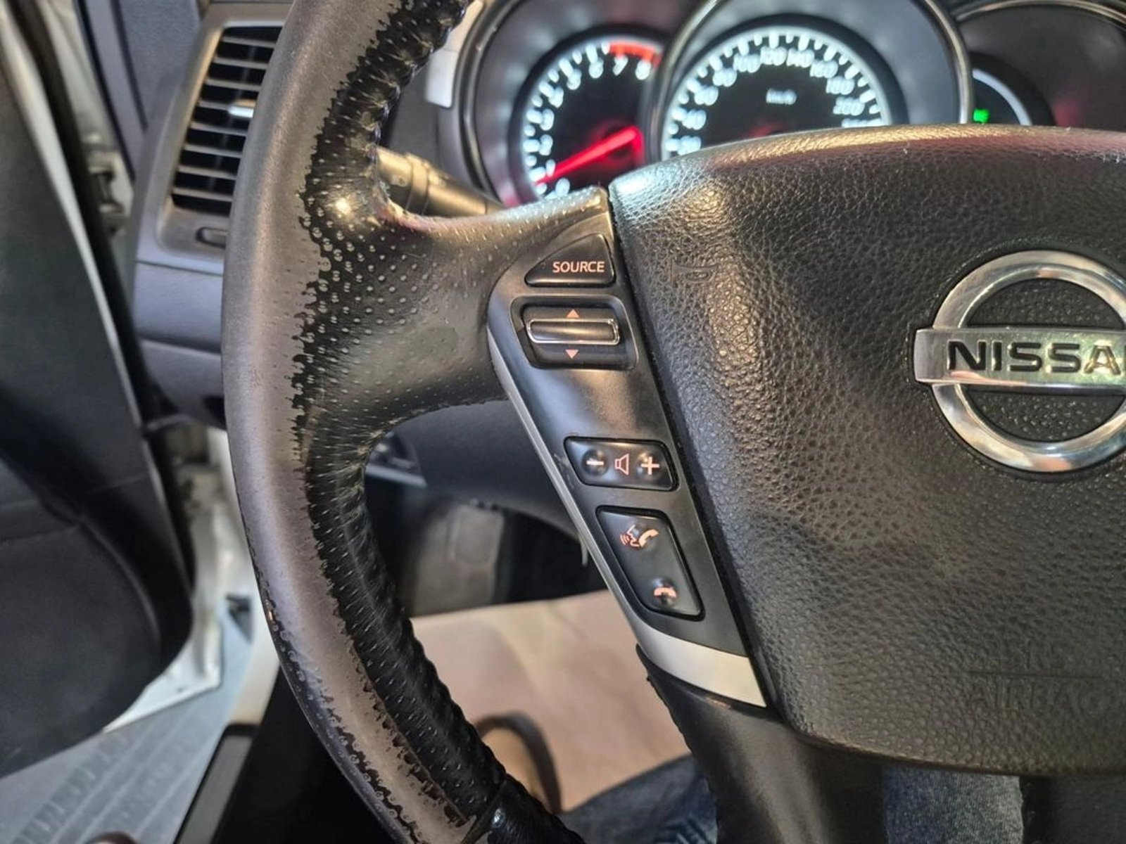 NISSAN MURANO 3.5 LE 4X4 AT 5P 2014 - Imagen 16 de 19