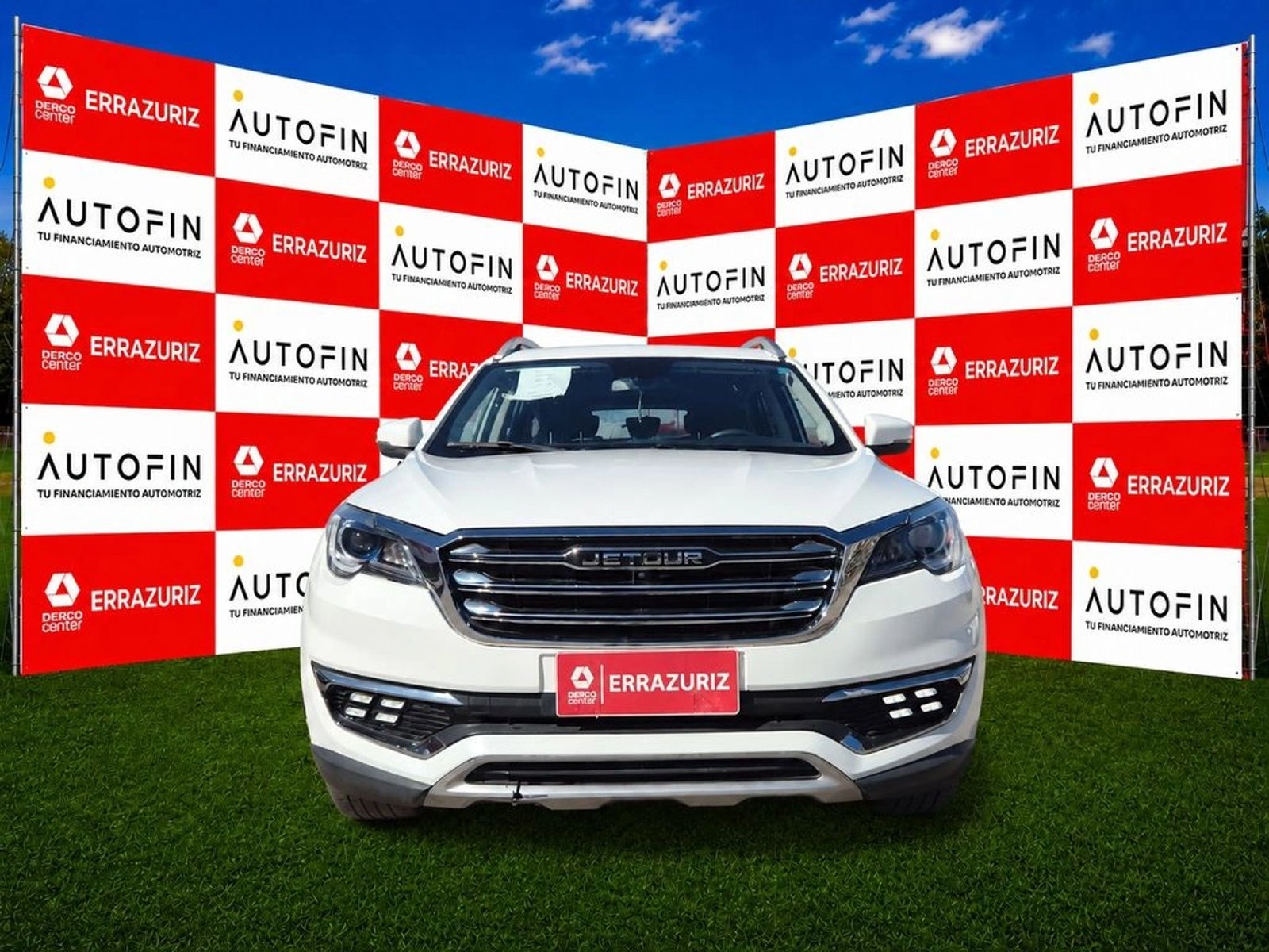 Jetour X70 1.5T GLS 4X2 MT 5P 2024 - Foto 2 de 20