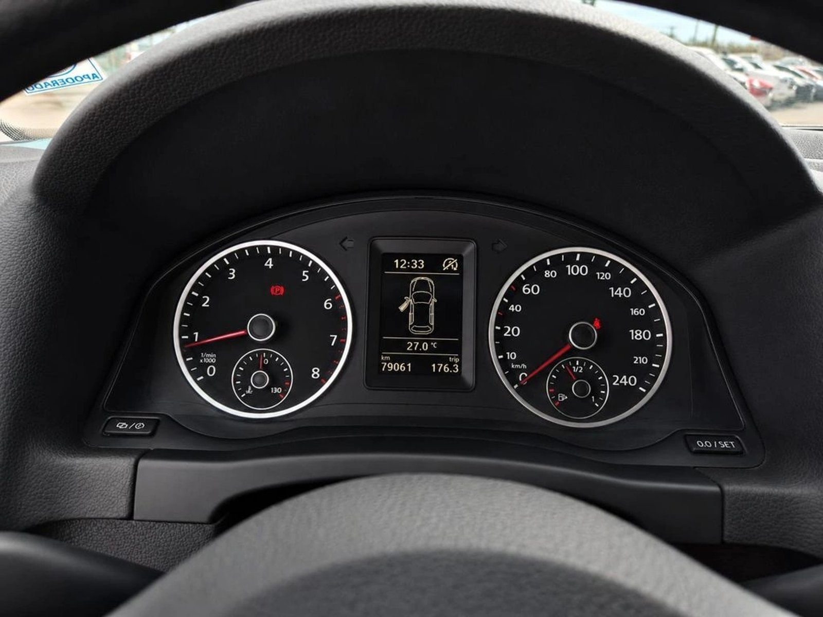 Volkswagen TIGUAN 1.4 FL COMFORT TSI 4X2 MT 2014 - Imagen 13 de 20