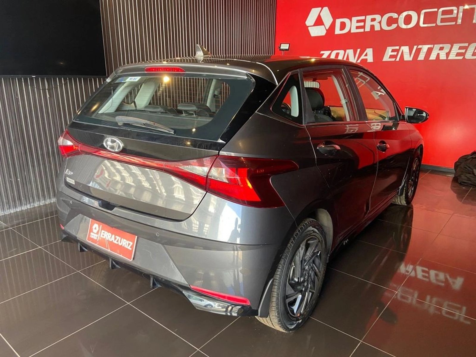 HYUNDAI I20 1.4 BI3 VALUE MT 2022 - Imagen 7 de 20