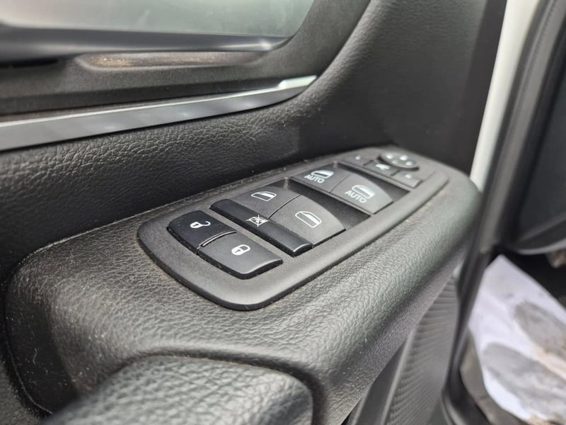 RAM 1500 BIG HORN 4X4 AT 2024 - Imagen 10 de 20