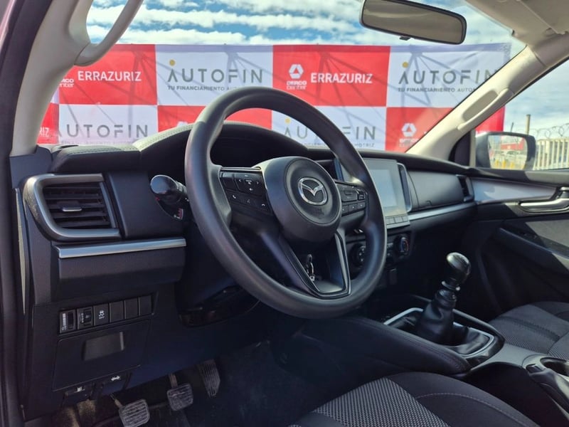 Mazda BT-50 4X4 3.0 2023 - Imagen 9 de 20