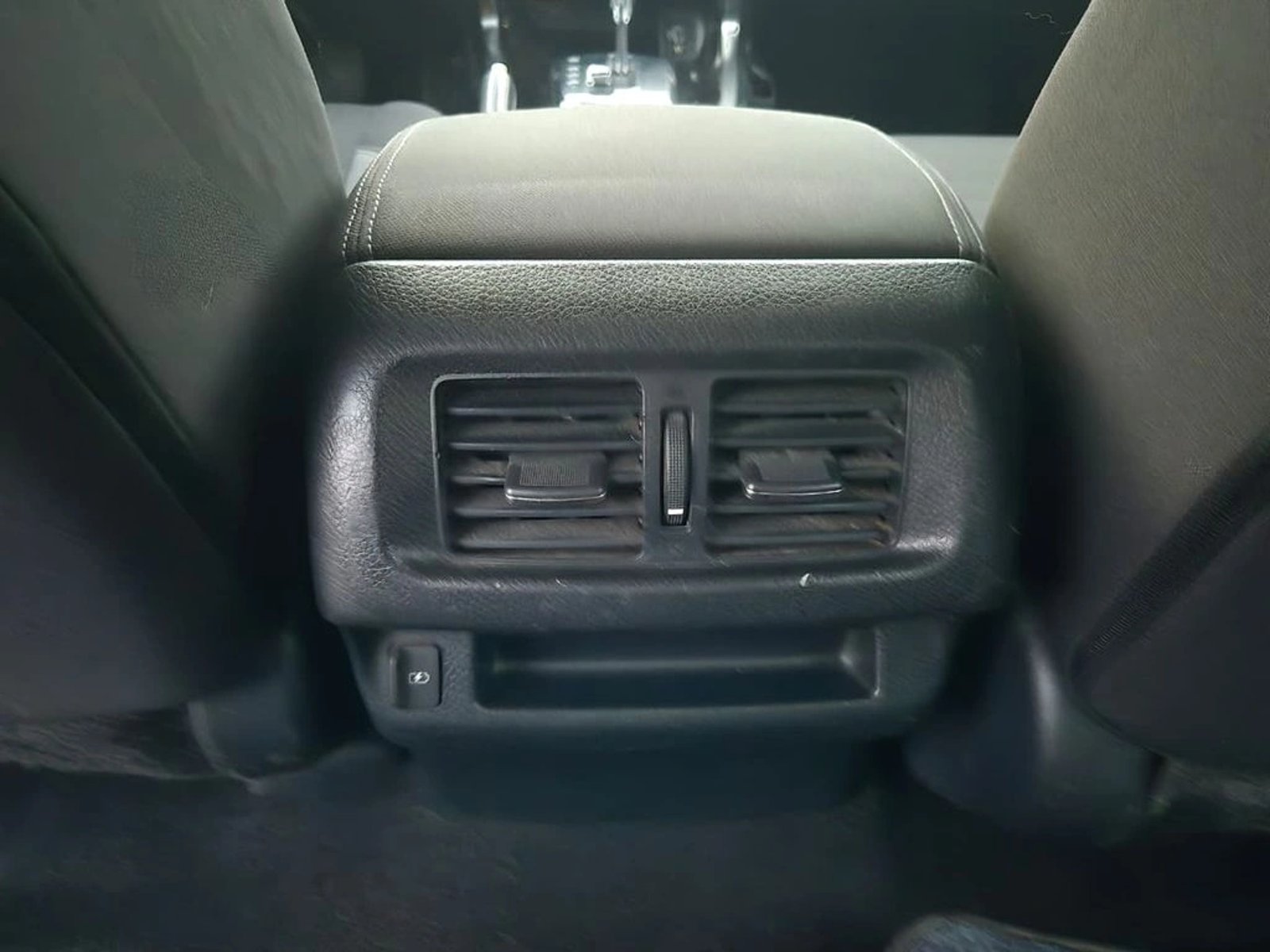 Nissan NAVARA 2.3D XE DIESEL 4X4 DOB.CAB. AT 4P 2021 - Imagen 10 de 20