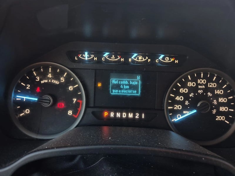 Ford F-150 3.3 CC XLT AT 2020 - Imagen 14 de 20