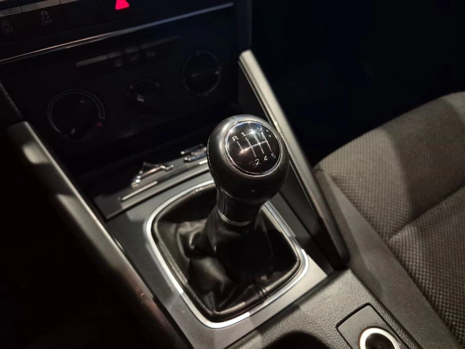 AUDI A3 1.2 T 4X2 MT 3P 2013 - Imagen 11 de 14