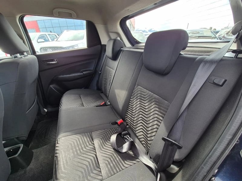 Suzuki SWIFT 1.2 GL MT 2023 - Imagen 11 de 17