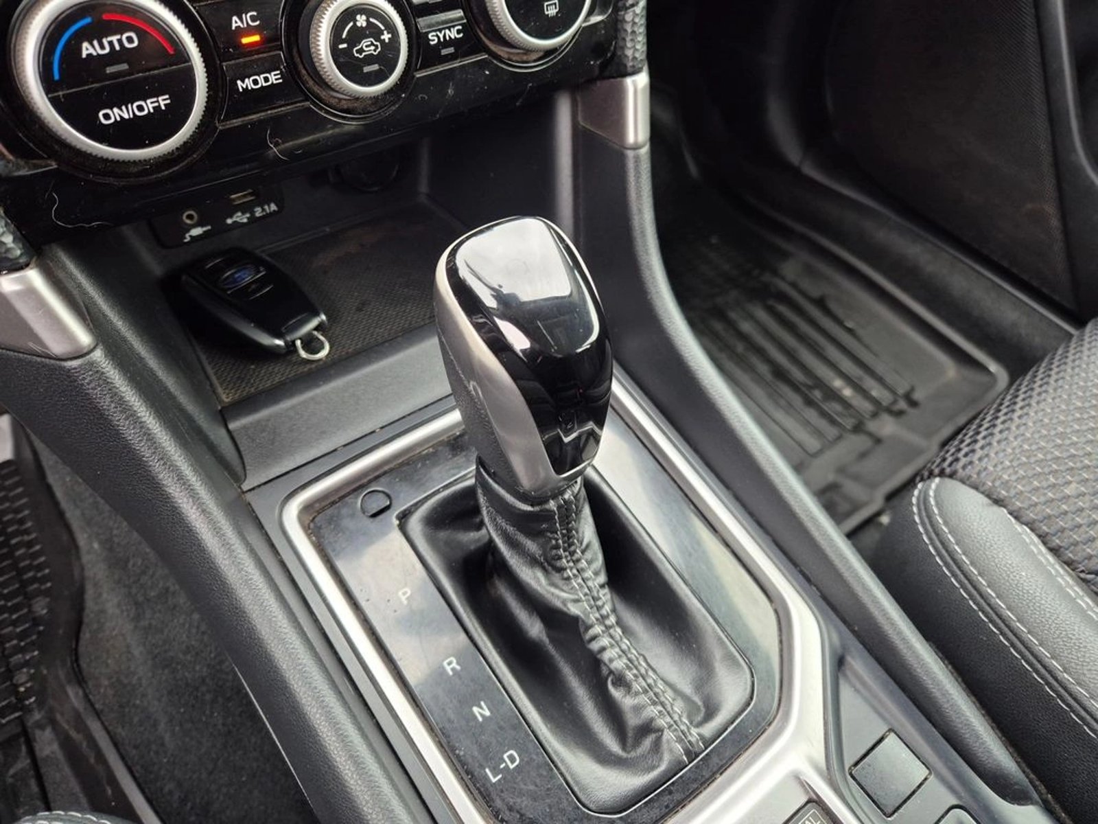Subaru FORESTER 2.0I X AWD AT 5P 2020 - Imagen 19 de 20