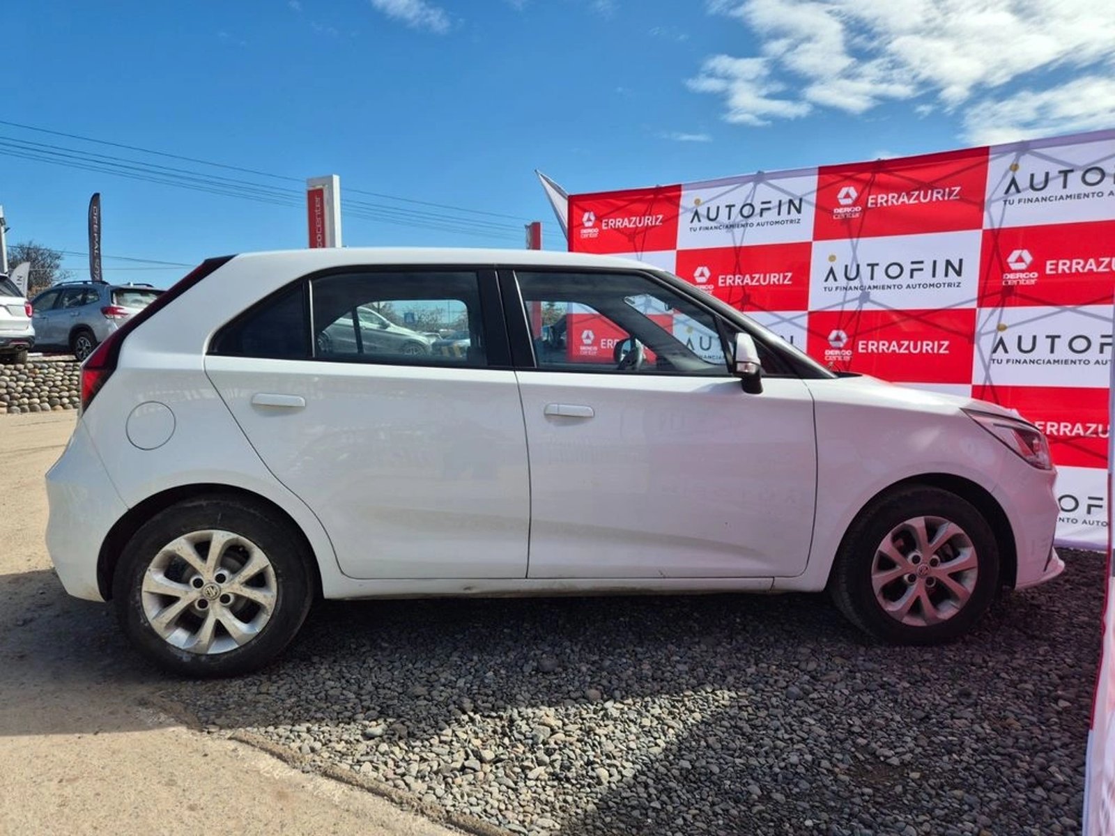 MG 5 1.5 STD 4X2 HB MT 5P 2023 - Imagen 8 de 20