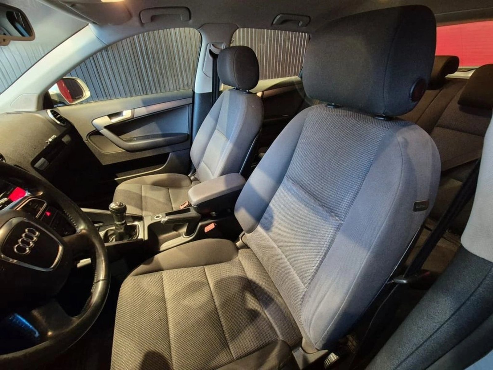 AUDI A3 1.2 T 4X2 MT 3P 2013 - Imagen 9 de 14
