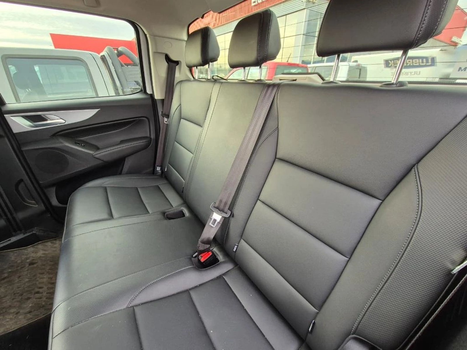 Great Wall POER 2.0 DELUXE MT 4X4 DIESEL 2026 - Imagen 17 de 17