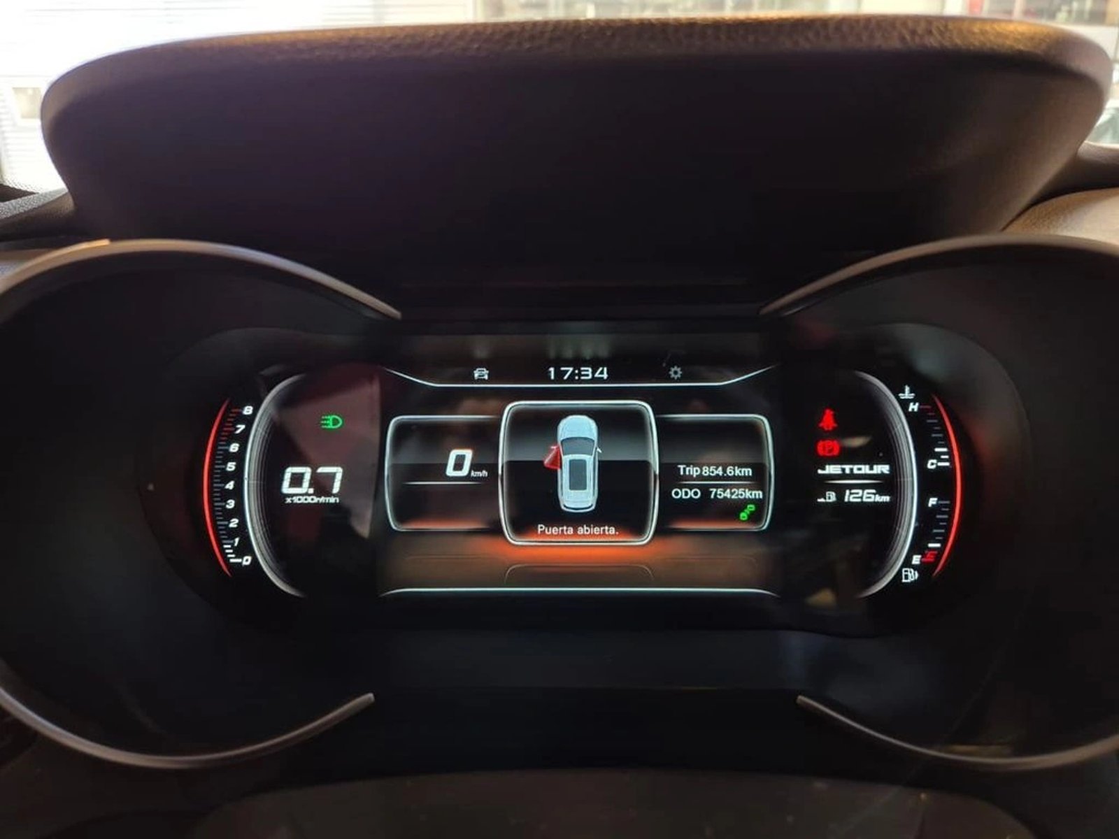 JETOUR X70 1.5T GLS 4X2 MT 5P 2024 - Imagen 16 de 20