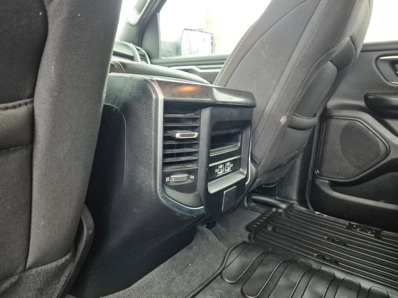RAM 1500 BIG HORN 4X4 AT 2024 - Imagen 9 de 20