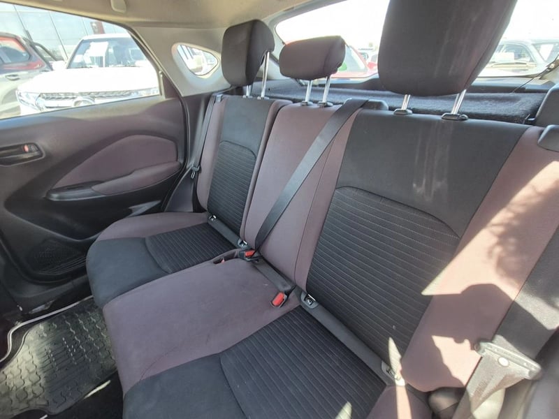 Suzuki FRONX 1.5 GL HYBRID 4X2 MT 5P 2025 - Imagen 19 de 20