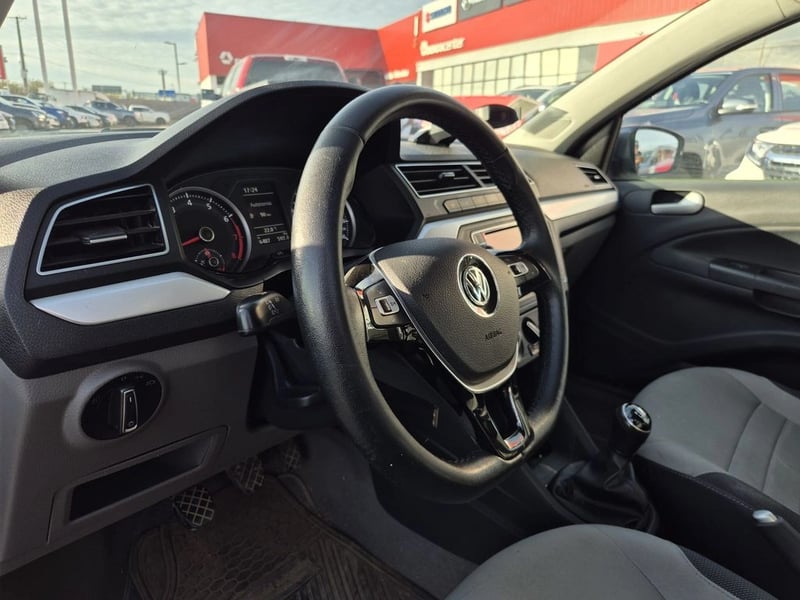 Volkswagen GOL 1.6 HIGHLINE 4X2 HB MT 5P 2022 - Imagen 7 de 20