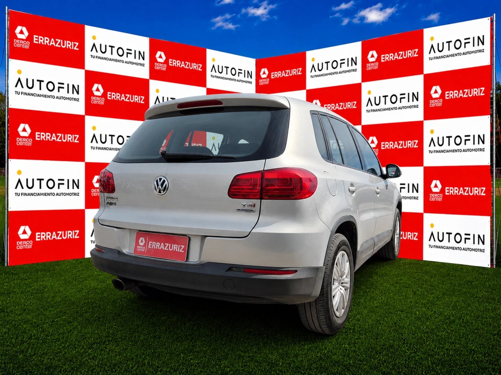 Volkswagen TIGUAN 1.4 FL COMFORT TSI 4X2 MT 2014 - Imagen 4 de 20