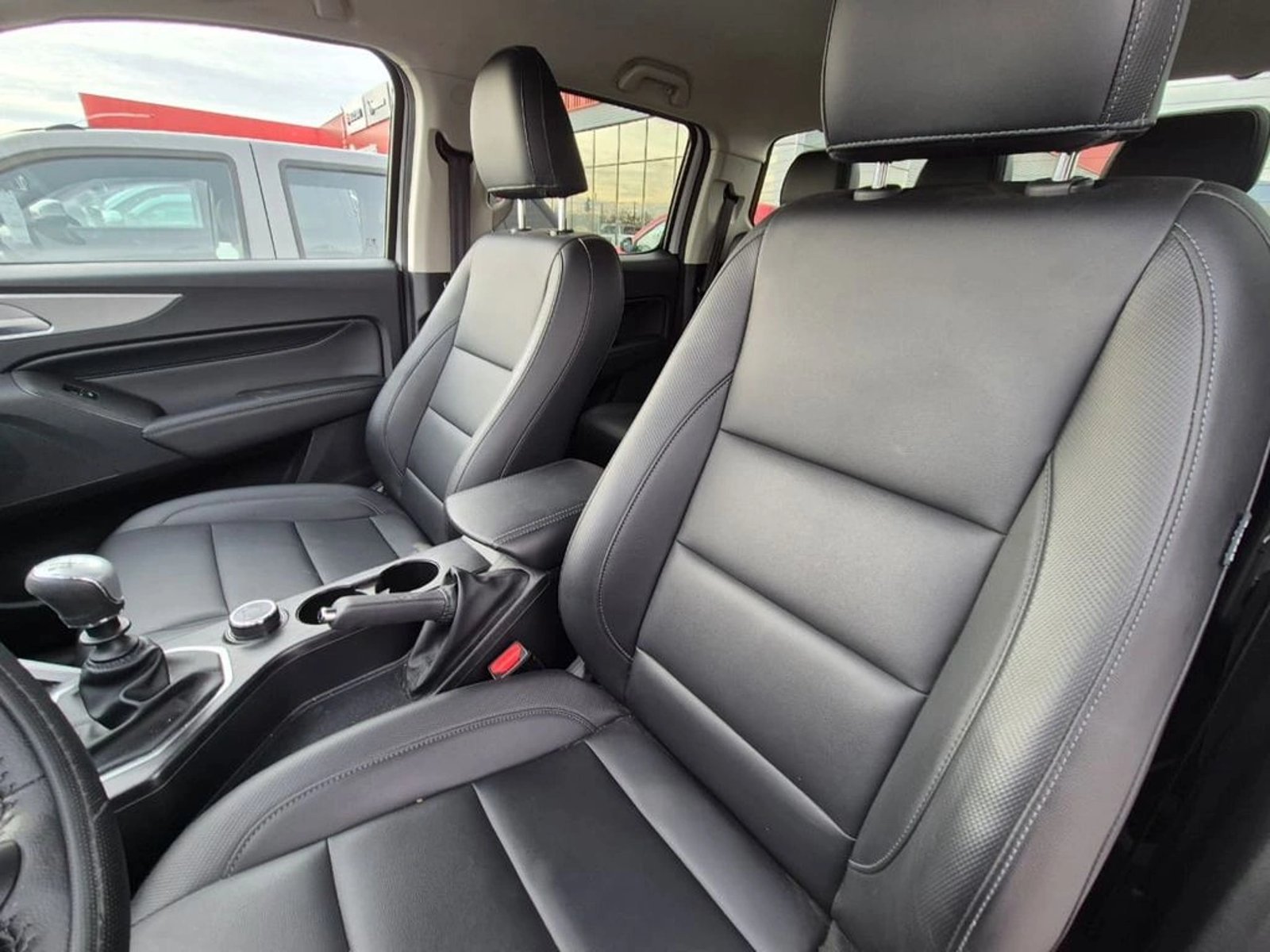 Great Wall POER 2.0 DELUXE MT 4X4 DIESEL 2026 - Imagen 16 de 17