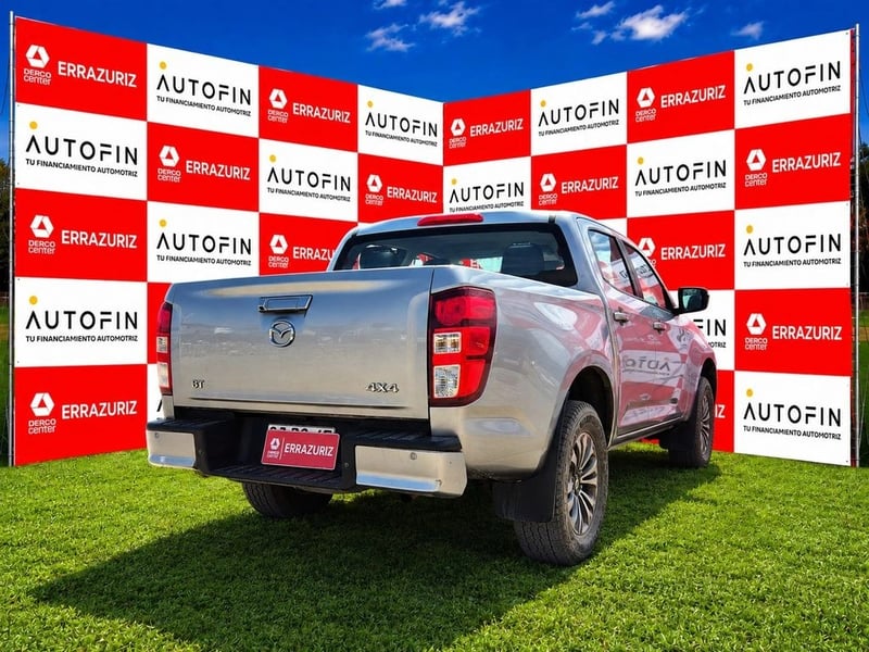 Mazda BT-50 4X4 3.0 2023 - Imagen 4 de 20