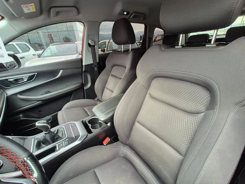Chery TIGGO 8 1.5T GL 4X2 MT6 5P 2023 - Imagen 11 de 18