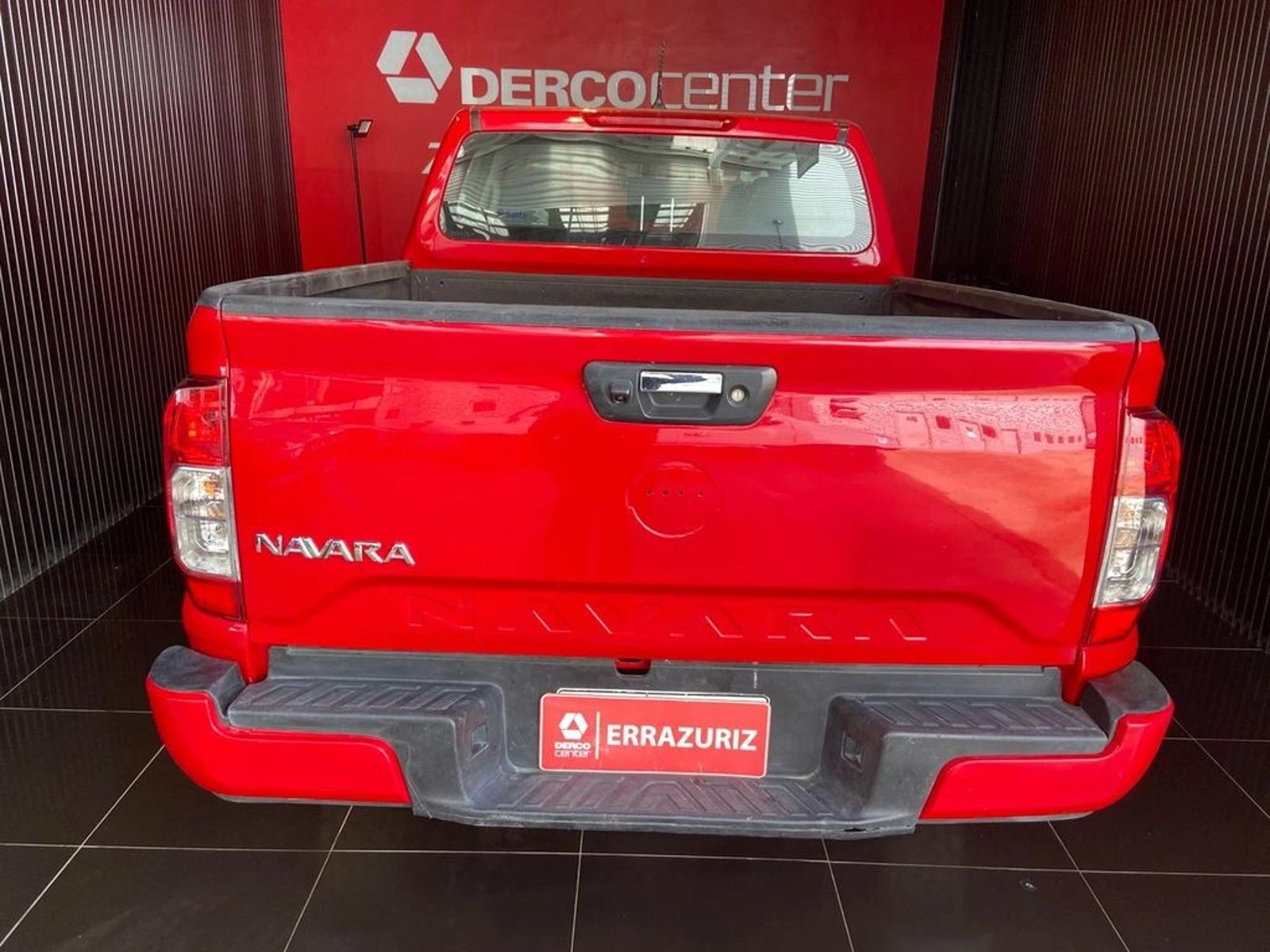 NISSAN NAVARA 2.3D XE DIESEL 4X4 DOB.CAB. AT 4P 2021 - Imagen 8 de 15