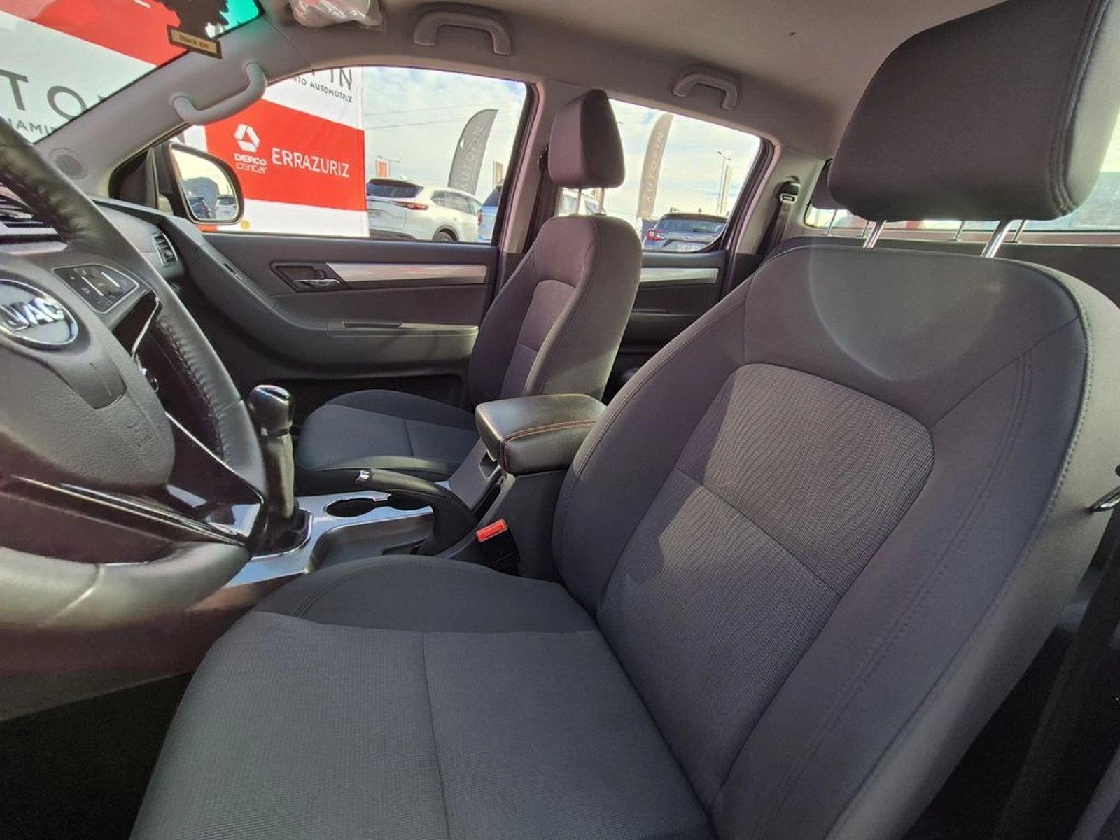 JAC T6 2.0 COMFORT DOB. CAB. 4X2 MT 4P 2023 - Imagen 15 de 16