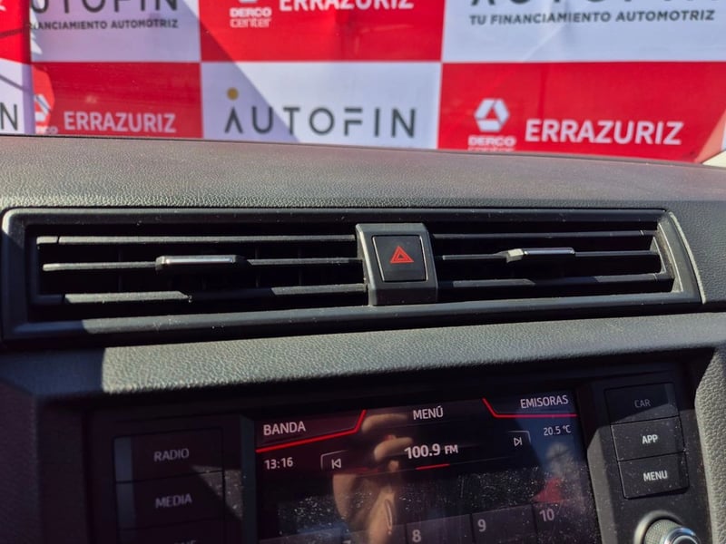 SEAT IBIZA 1.6 STYLE MT 4X2 2021 - Imagen 14 de 20
