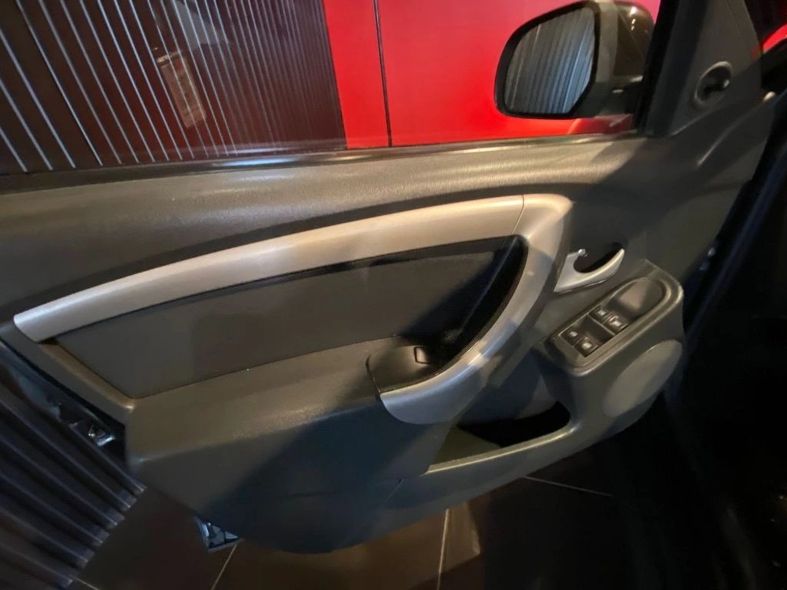 Renault Oroch 1.6 ZEN CD MT 2019 - Imagen 14 de 18