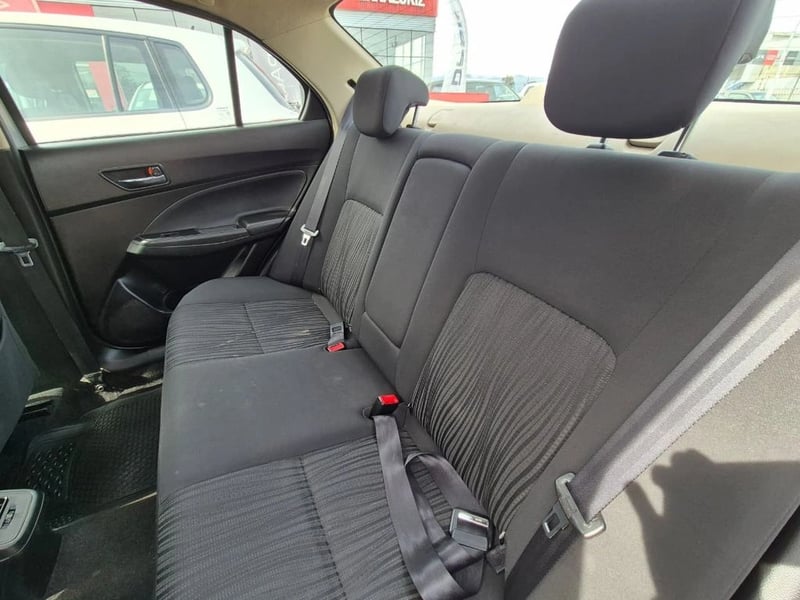 Suzuki DZIRE 1.2 GL 4X2 MT 4P 2021 - Imagen 19 de 20