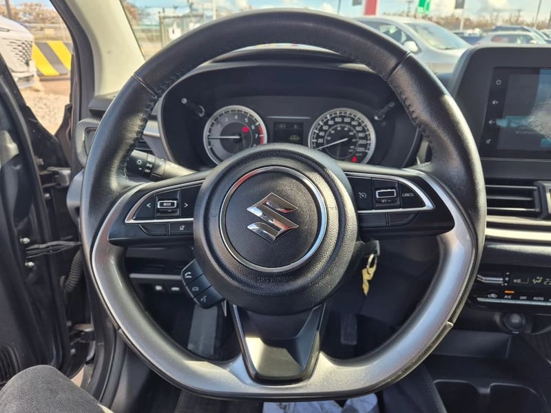 Suzuki BALENO 1.5 GLS MT 2024 - Imagen 13 de 20