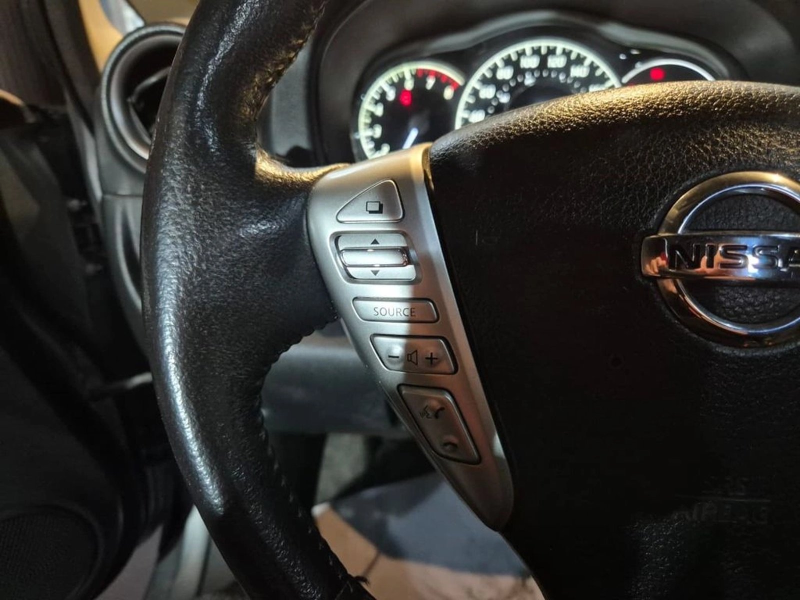 NISSAN NOTE 1.6 ADVANCE 4X2 CVT AT 5P 2016 - Imagen 12 de 18