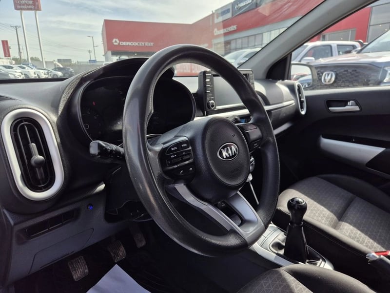 Kia MORNING 1.2 EX 4X2 HB ABS AC 5MT 5P 2018 - Imagen 10 de 20
