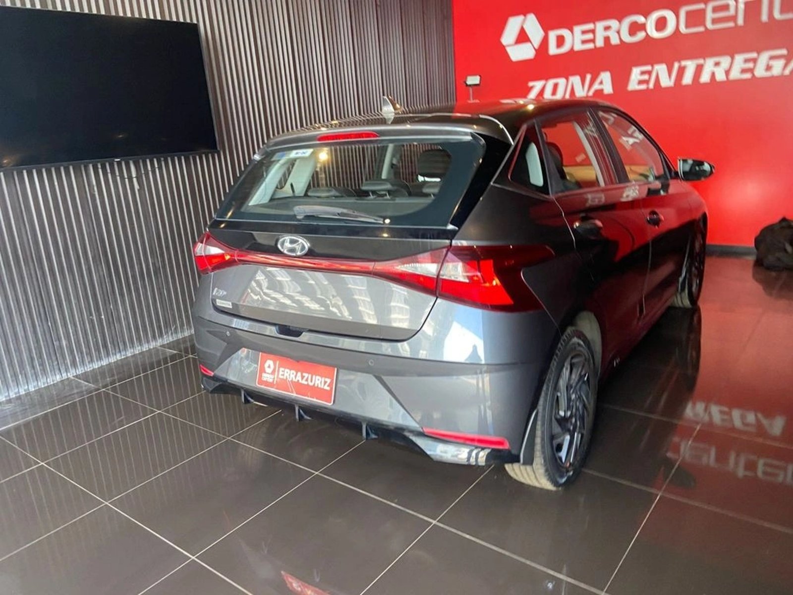 HYUNDAI I20 1.4 BI3 VALUE MT 2022 - Imagen 8 de 20