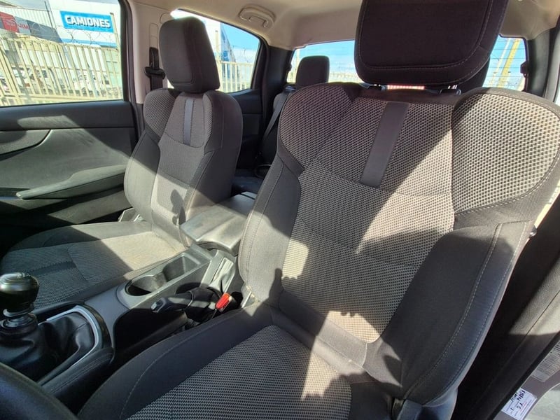 Mazda BT-50 4X4 3.0 2023 - Imagen 10 de 20