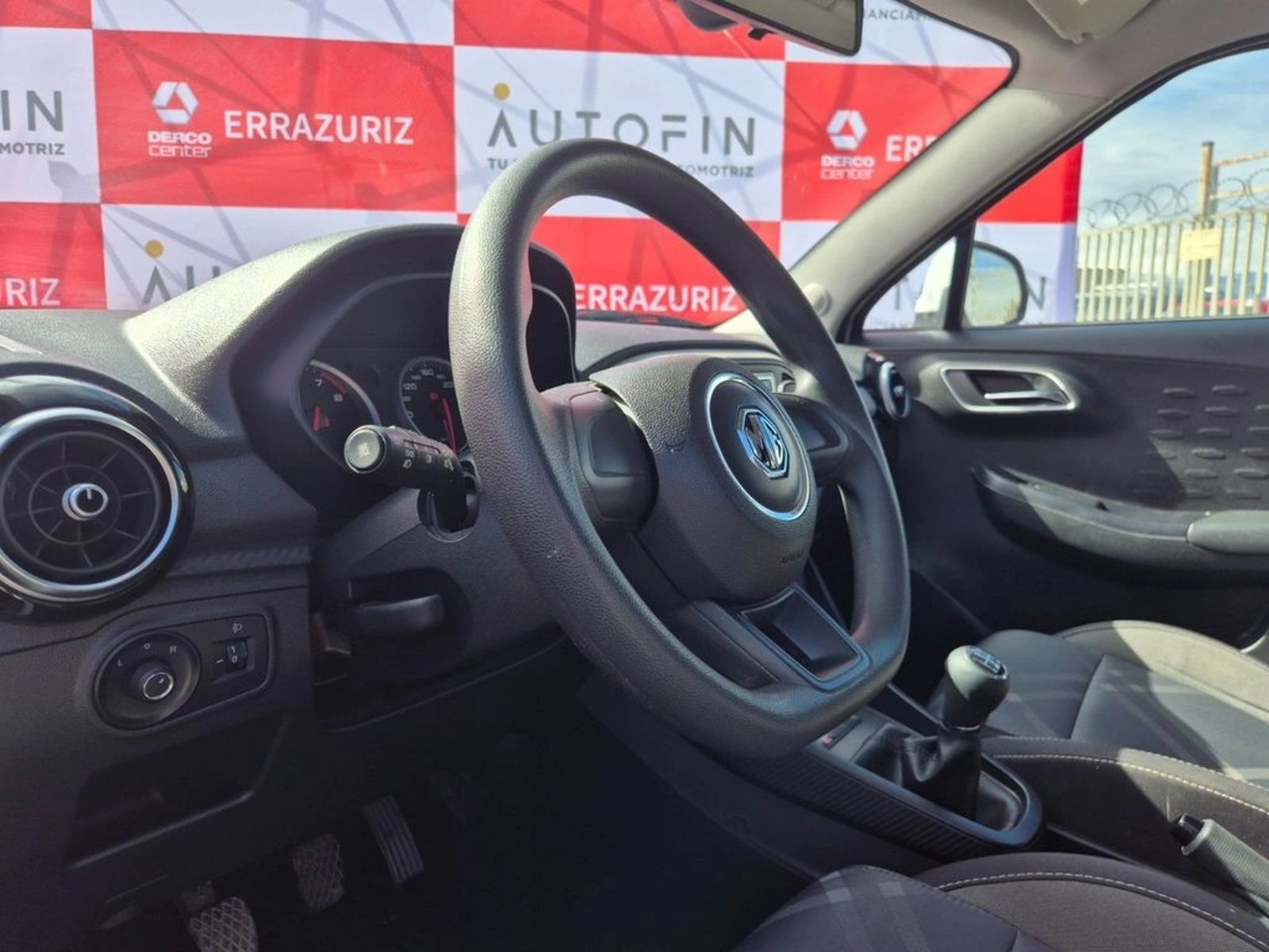 MG 5 1.5 STD 4X2 HB MT 5P 2023 - Imagen 11 de 20