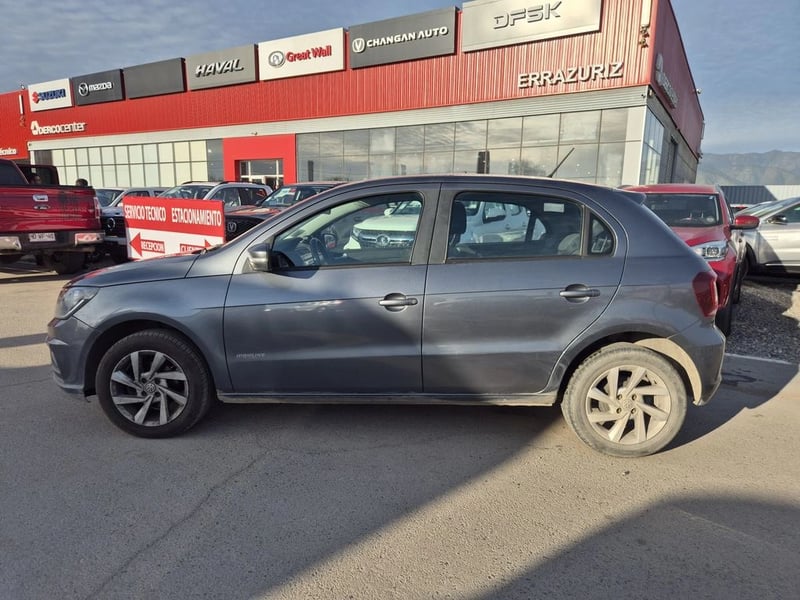 Volkswagen GOL 1.6 HIGHLINE 4X2 HB MT 5P 2022 - Imagen 12 de 20