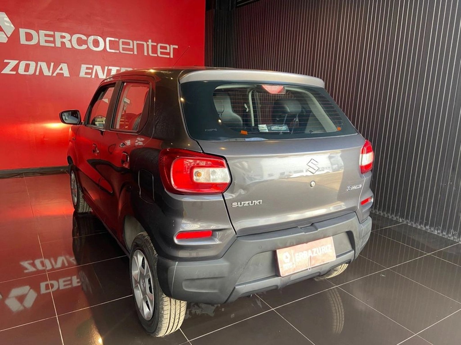 SUZUKI S-PRESSO 1.0 GLX 4X2 MT 5P 2021 - Imagen 8 de 15